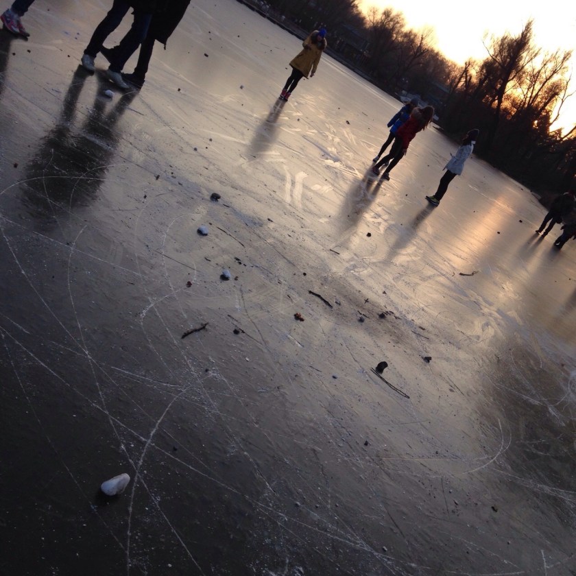 Moskova donmuş göl kış